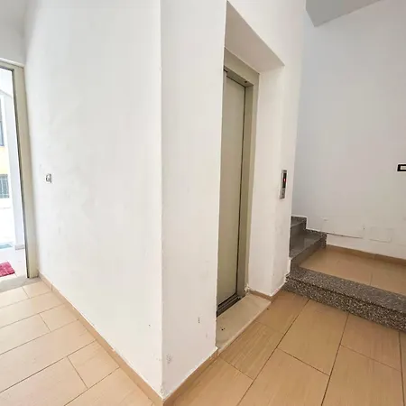 1 Bedroom 1185 Appartamento *