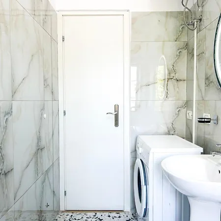 1 Bedroom 1185 Appartamento