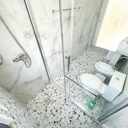1 Bedroom 1185 Appartamento *