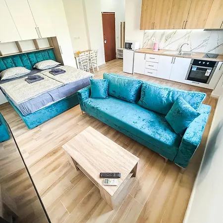 1 Bedroom 1185